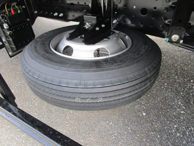 三菱 キャンター 2PG-FEB90(2WD)の写真37