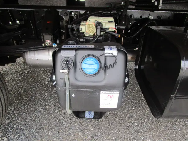 三菱 キャンター 2PG-FEB90(2WD)の写真38