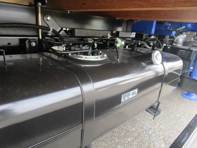 三菱 キャンター 2PG-FEB90(2WD)の写真39