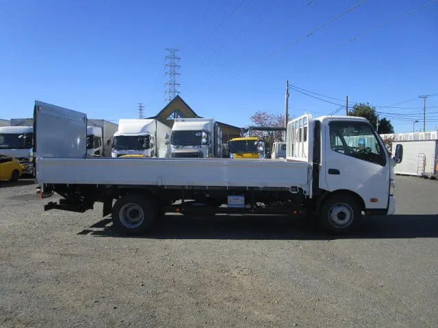 日野 デュトロ 2KG-XZU720M(2WD)の写真6