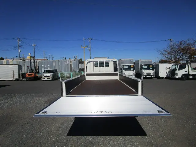 日野 デュトロ 2KG-XZU720M(2WD)の写真9