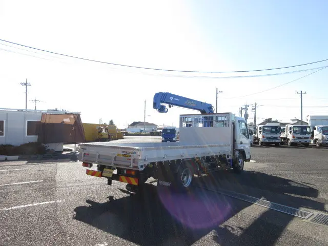 三菱 キャンター 2PG-FEB90(2WD)の写真4