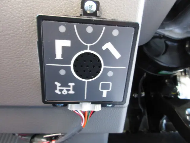 三菱 キャンター 2PG-FEB90(2WD)の写真14