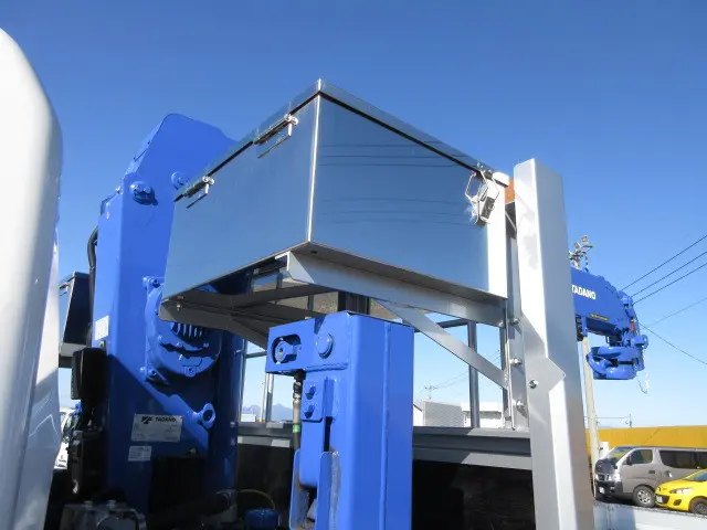 三菱 キャンター 2PG-FEB90(2WD)の写真37