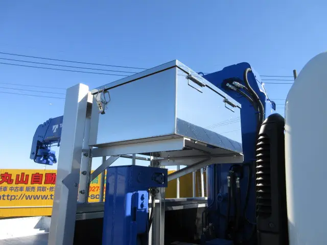 三菱 キャンター 2PG-FEB90(2WD)の写真38