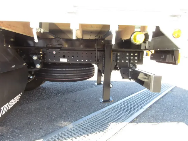 三菱 キャンター 2PG-FEB90(2WD)の写真46