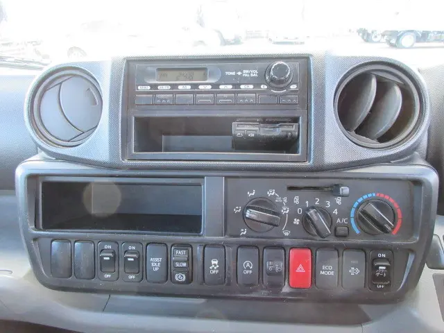 日野 デュトロ TKG-XZU605M(2WD)の写真14