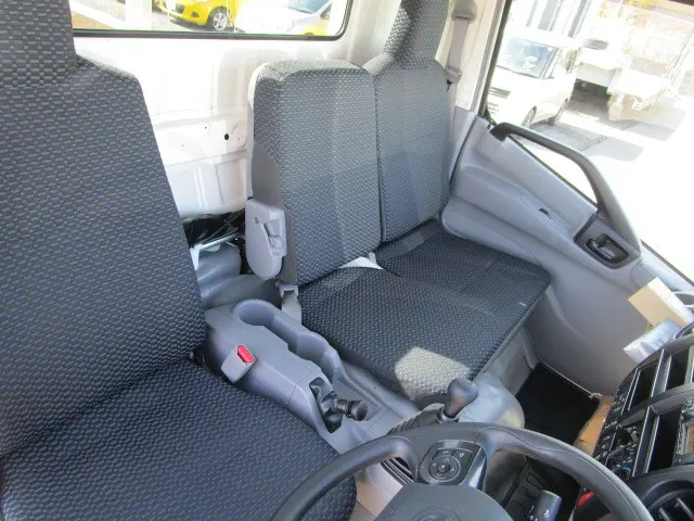 日野 デュトロ 2KG-XZU710M(2WD)の写真13