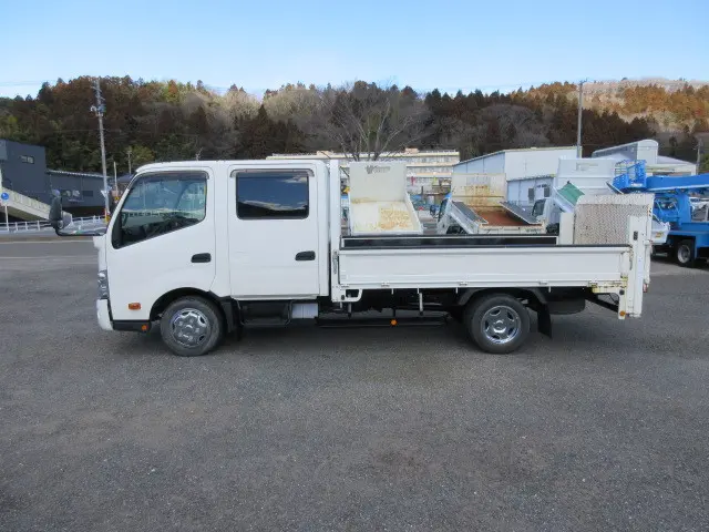 トヨタ ダイナ TKG-XZU710(2WD)の写真5