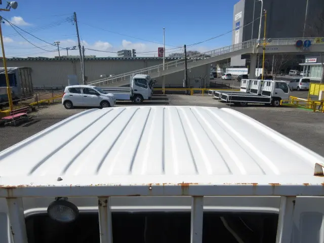 トヨタ ダイナ TKG-XZU710(2WD)の写真10