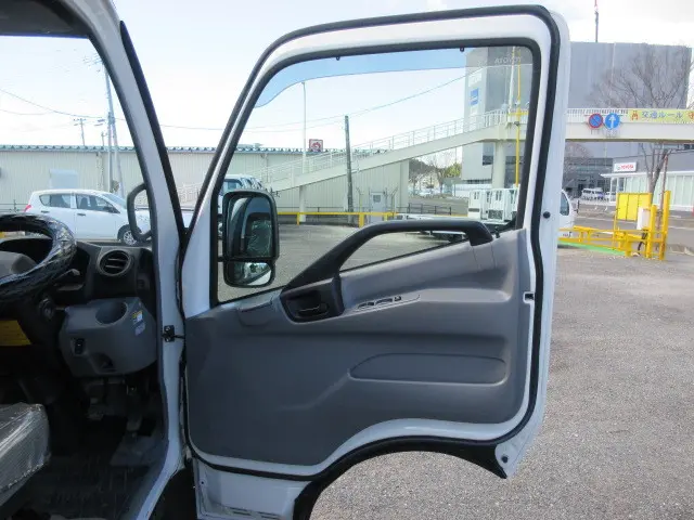 トヨタ ダイナ TKG-XZU710(2WD)の写真25