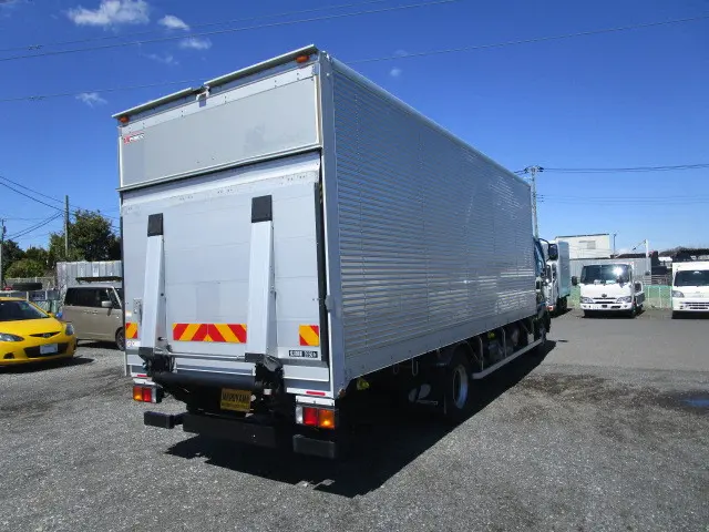 三菱 ファイター 2KG-FK65F(2WD)の写真4