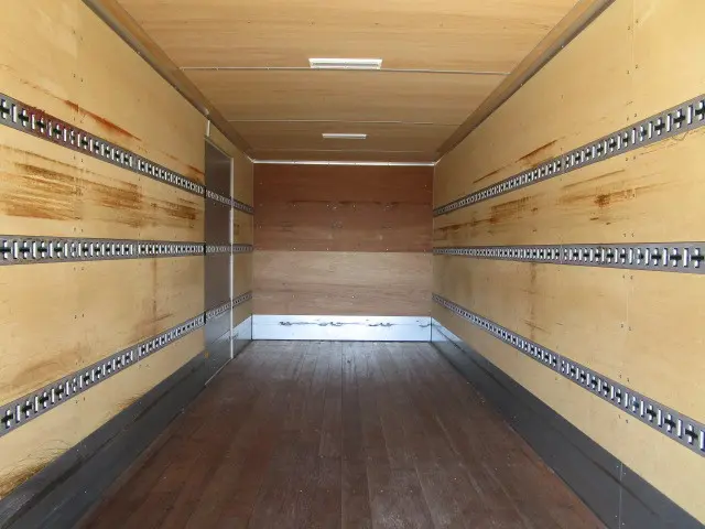 三菱 ファイター 2KG-FK65F(2WD)の写真9