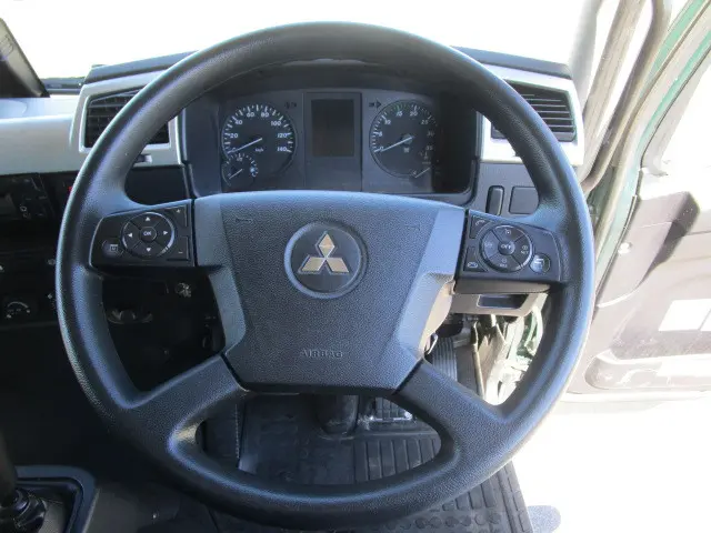 三菱 ファイター 2KG-FK65F(2WD)の写真13