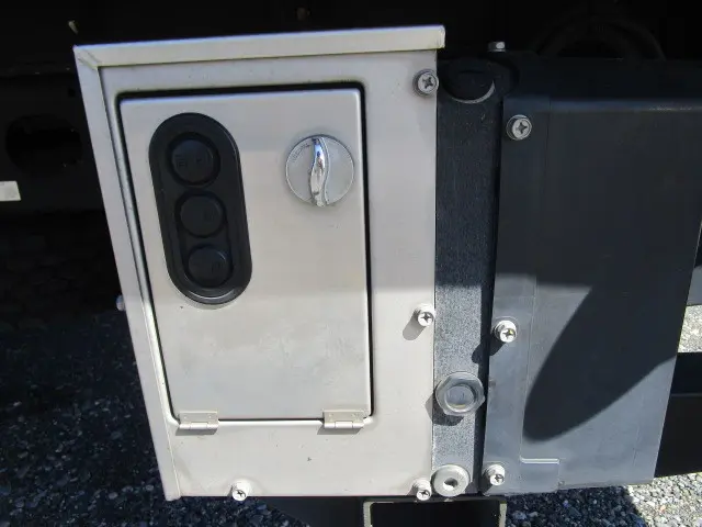 三菱 ファイター 2KG-FK65F(2WD)の写真32