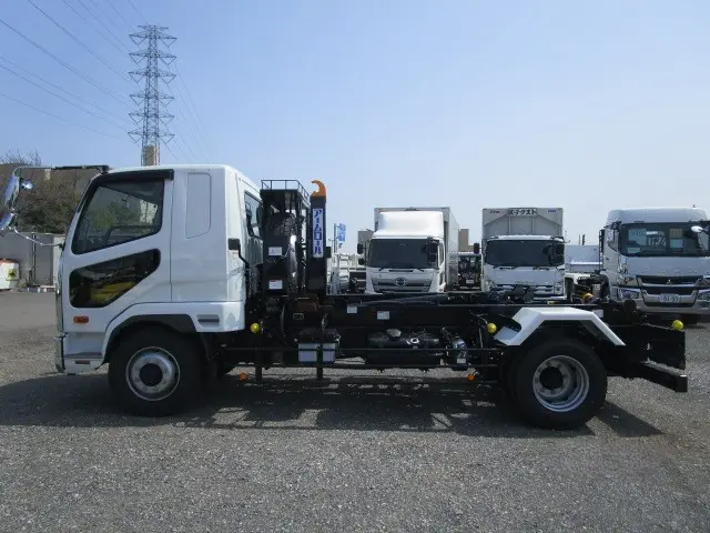 三菱 ファイター 2KG-FK62FZ(2WD)の写真5