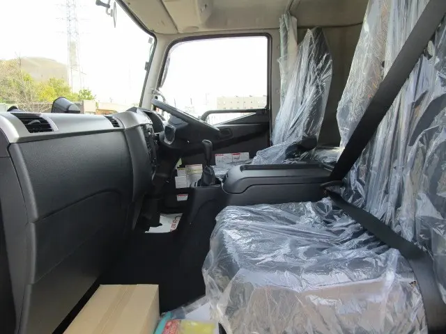 三菱 ファイター 2KG-FK62FZ(2WD)の写真20