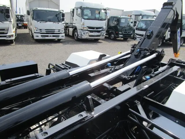 三菱 ファイター 2KG-FK62FZ(2WD)の写真35