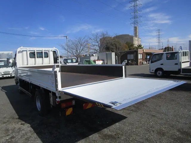 日野 デュトロ 2KG-XZU710M(2WD)の写真33