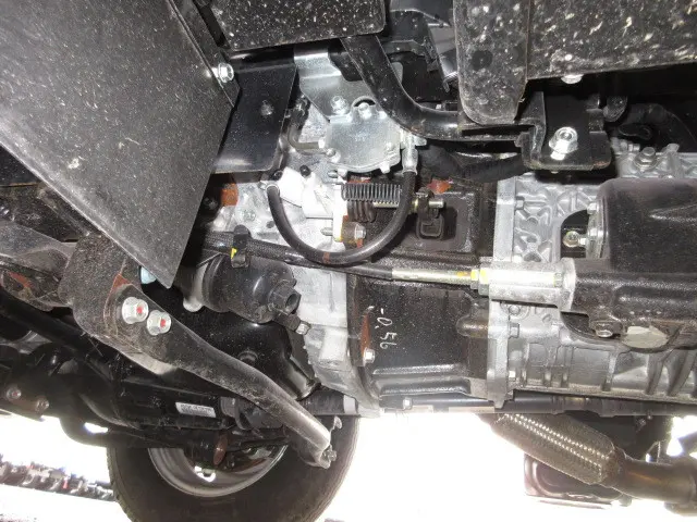 いすゞ エルフ 2PG-NKS88AD(4WD)の写真25