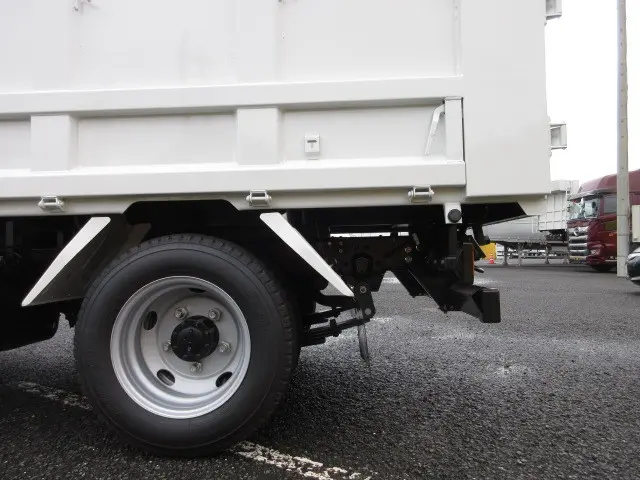 いすゞ エルフ 2PG-NKS88AD(4WD)の写真36