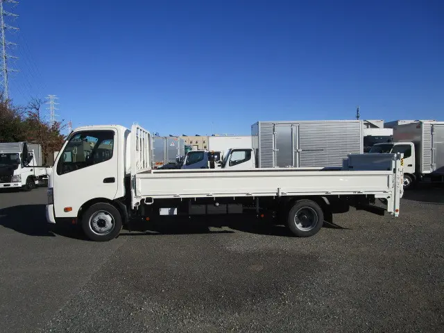 日野 デュトロ 2KG-XZU720M(2WD)の写真5