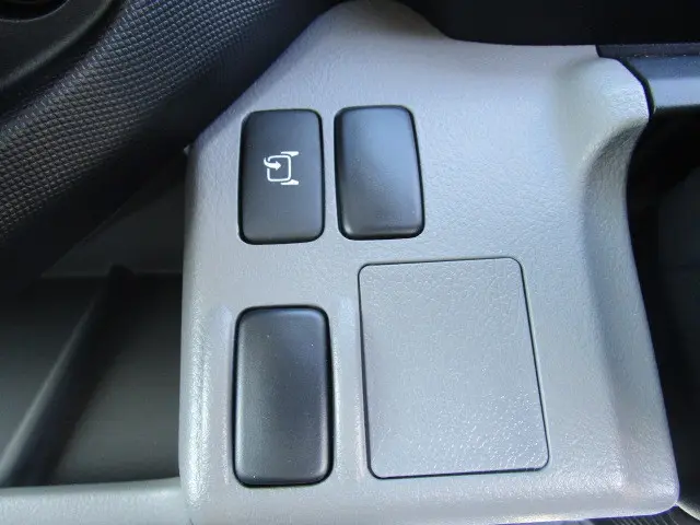 日野 デュトロ 2KG-XZU712M(2WD)の写真14