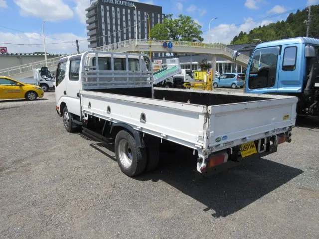 トヨタ ダイナ TKG-XZU655(2WD)の写真3