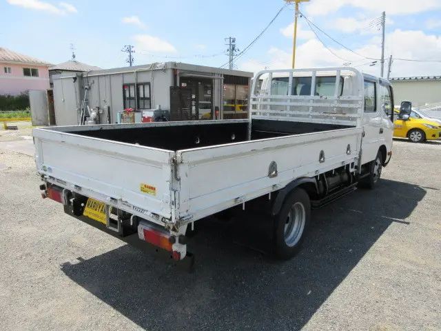 トヨタ ダイナ TKG-XZU655(2WD)の写真4