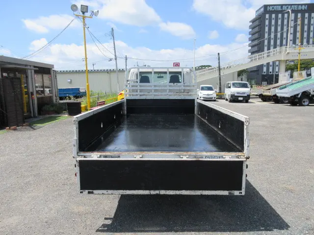 トヨタ ダイナ TKG-XZU655(2WD)の写真8