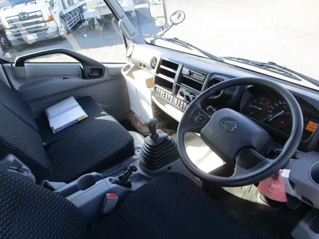 日野 デュトロ 2KG-XZU720M(2WD)の写真17