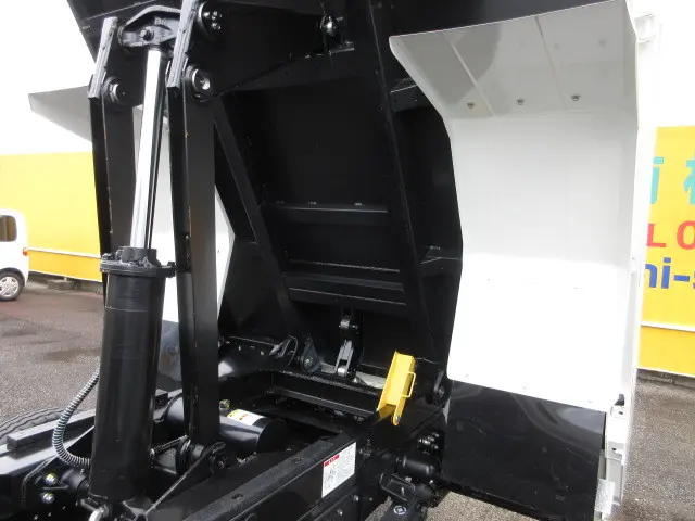 日野 デュトロ 2KG-XZU700X(2WD)の写真12