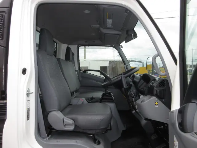 日野 デュトロ 2KG-XZU700X(2WD)の写真17