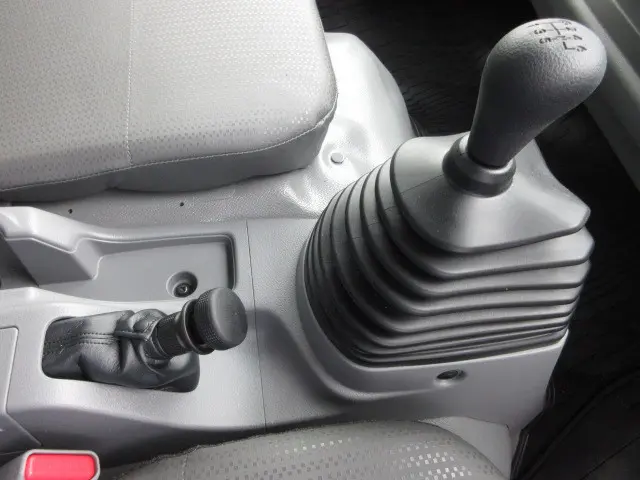 日野 デュトロ 2KG-XZU700X(2WD)の写真22