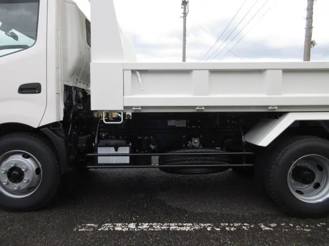 日野 デュトロ 2KG-XZU700X(2WD)の写真35