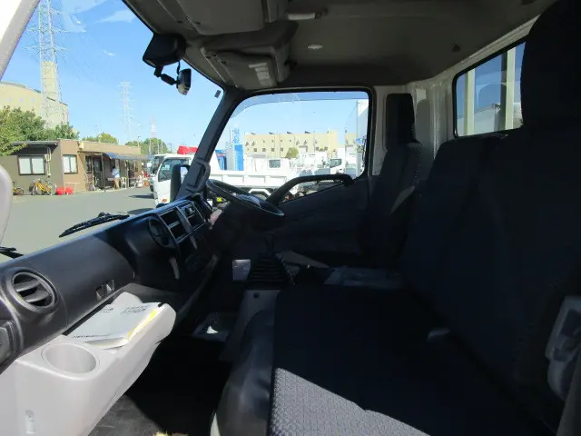 日野 デュトロ 2KG-XZU712M(2WD)の写真21