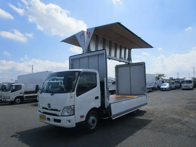 日野 デュトロ 2KG-XZU710M(2WD)の写真1