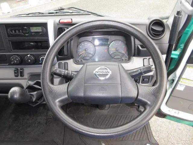 日産 アトラス TRG-FEB5W(2WD)の写真17