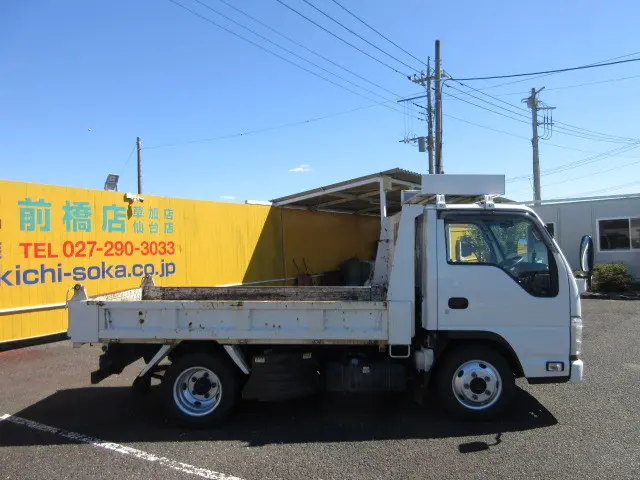 いすゞ エルフ TKG-NKS85AD(4WD)の写真6