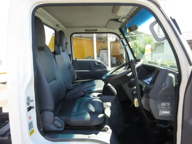 いすゞ エルフ TKG-NKS85AD(4WD)の写真17