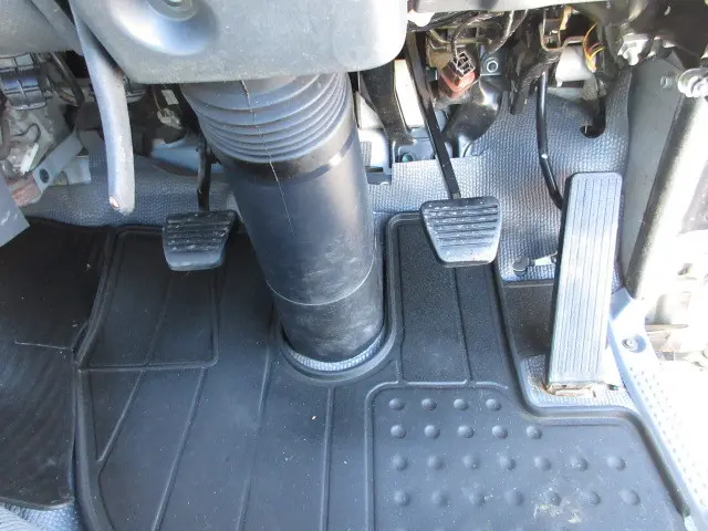 いすゞ エルフ TKG-NKS85AD(4WD)の写真22