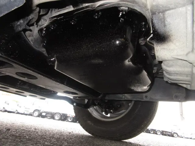 いすゞ エルフ TPG-NKR85AN(2WD)の写真32