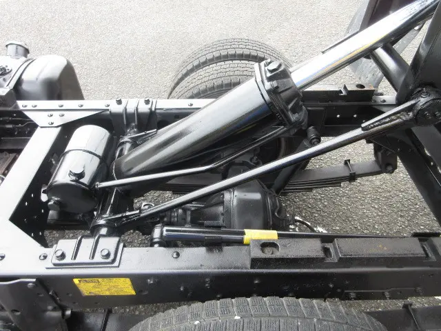 いすゞ エルフ TPG-NKR85AN(2WD)の写真37