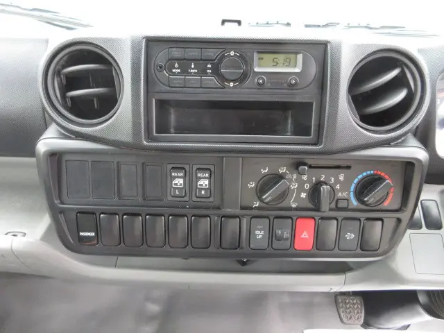 トヨタ トヨエース QDF-KDY231(2WD)の写真13