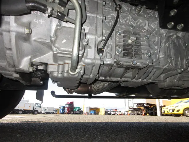 いすゞ エルフ TRG-NKR85A(2WD)の写真25