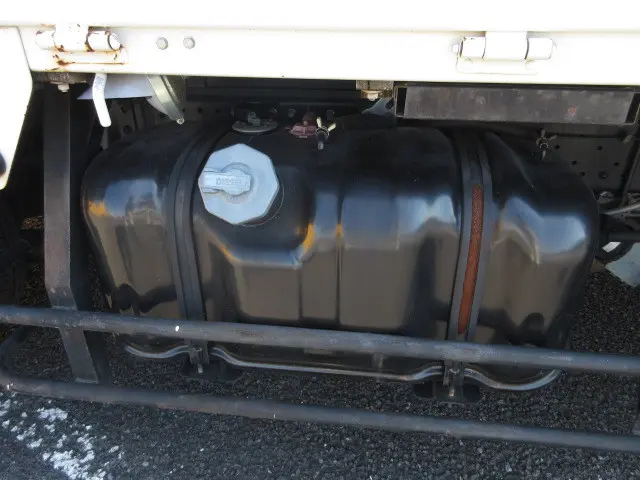 いすゞ エルフ TRG-NKR85A(2WD)の写真29