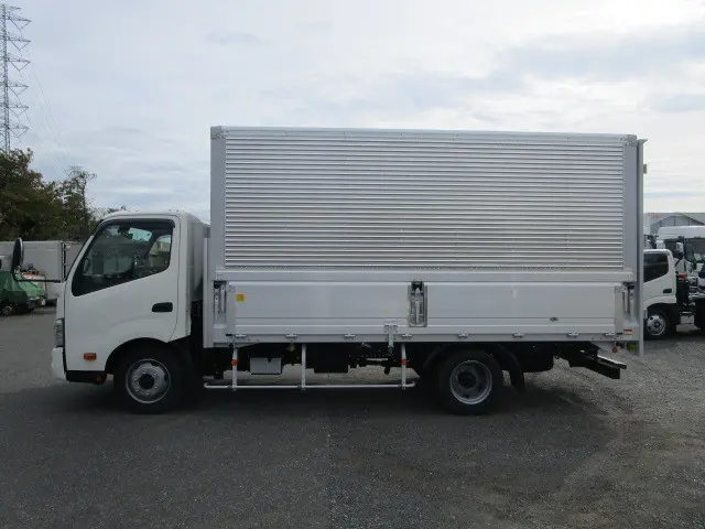 日野 デュトロ 2KG-XZU712M(2WD)の写真9