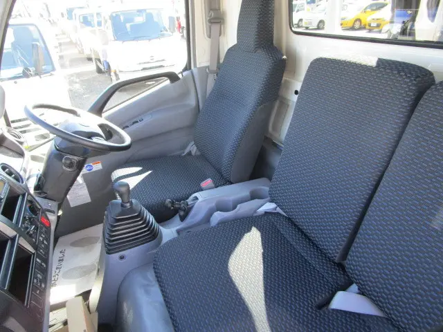 日野 デュトロ 2KG-XZU720M(2WD)の写真21