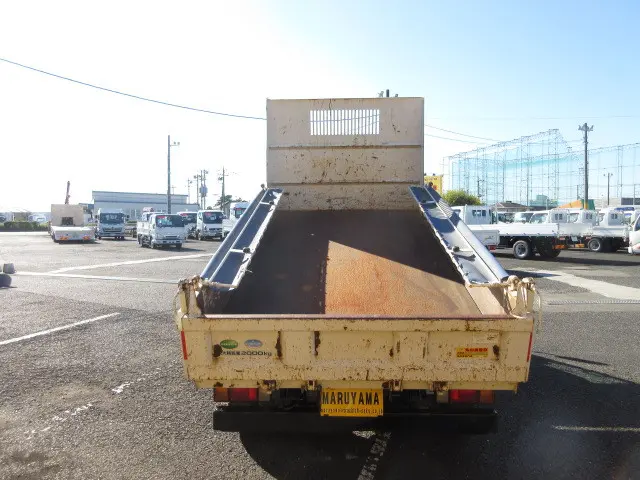 いすゞ エルフ TKG-NKS85AN(4WD)の写真14