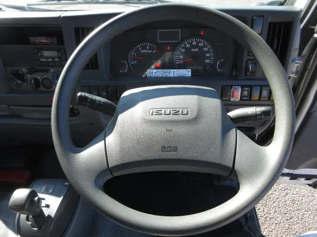 いすゞ エルフ TKG-NKS85AN(4WD)の写真19